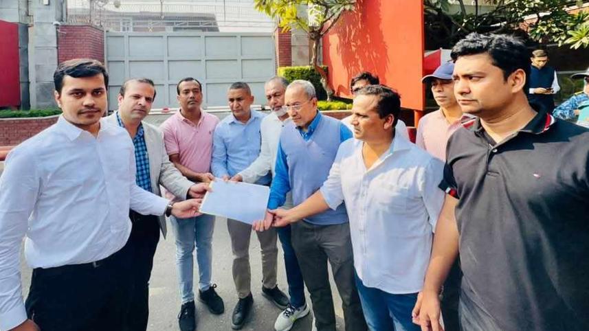 ভারতীয় হাইকমিশনে স্মারকলিপি দিল বিএনপির সহযোগী ৩ সংগঠন