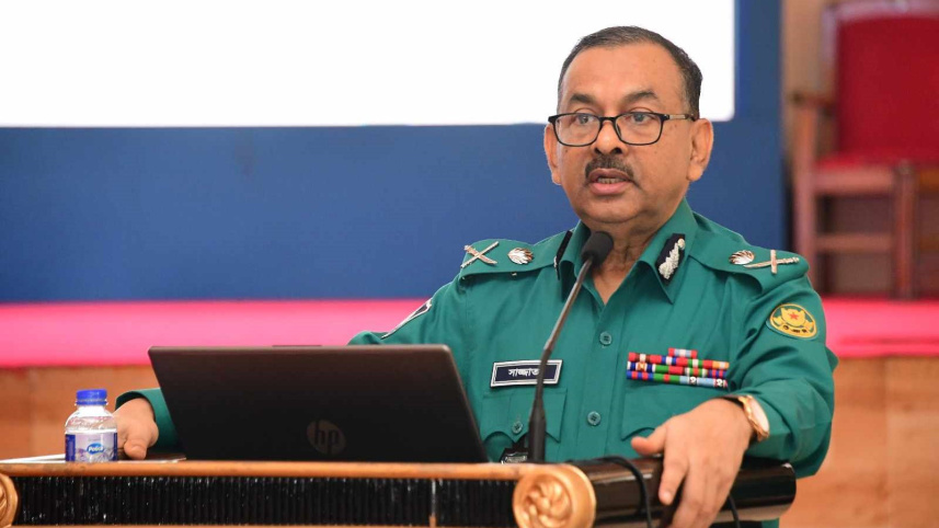 ডিএমপি কমিশনার.jpg