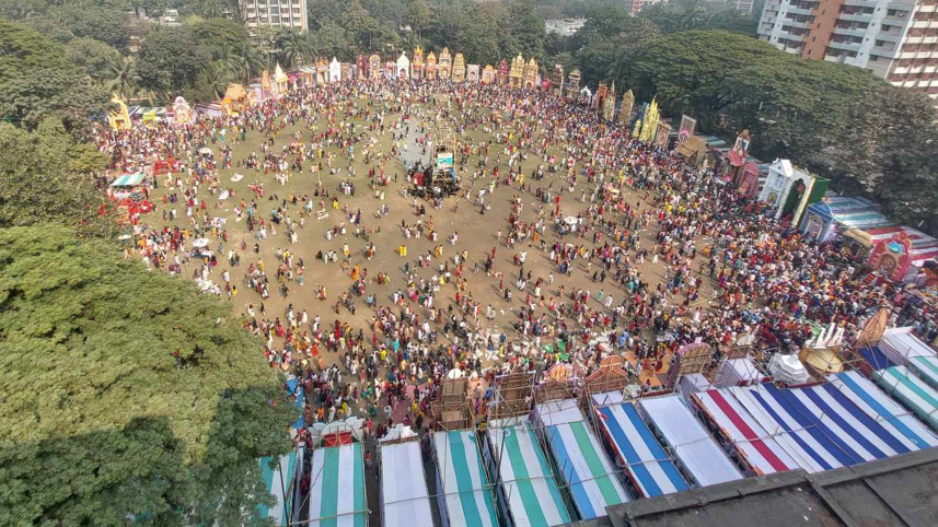 সরস্বতী, সরস্বতী পূজা, হিন্দু সম্প্রদায়, জগন্নাথ হল,