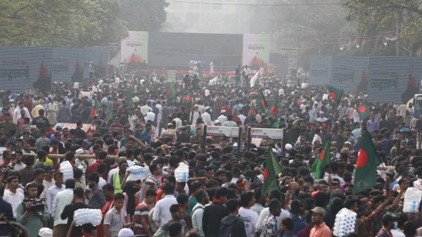 মাহফুজ আনাম