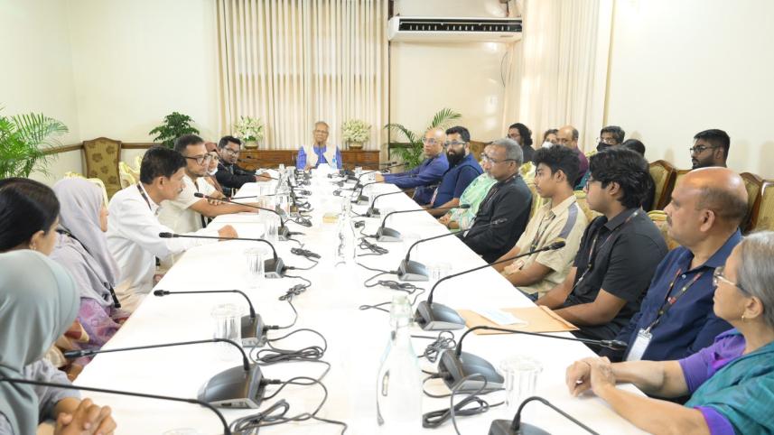 প্রধান উপদেষ্টা.jpeg