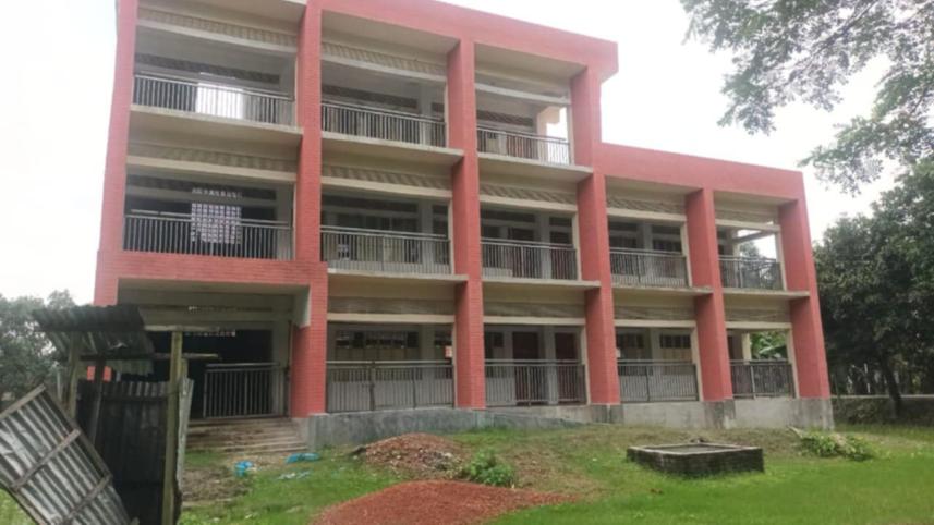 mymensingh_incomplete_school_building.jpg
