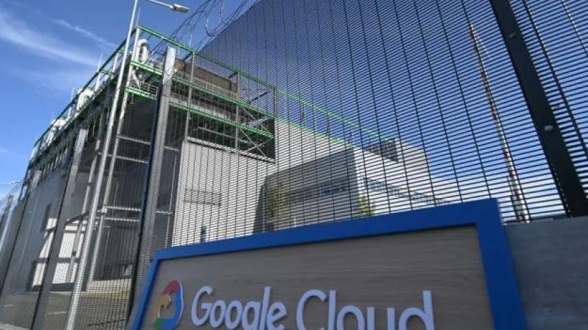জার্মানিতে গুগলের কয়াউড ডেটাসেন্টার। ফাইল ছবি: রয়টার্স