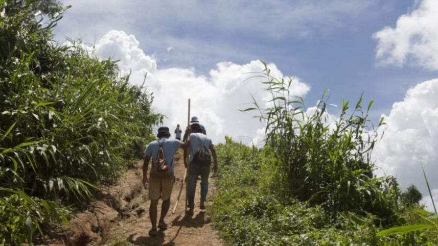 তারুণ্যেই কেন বাংলাদেশ ঘুরে ফেলা উচিত
