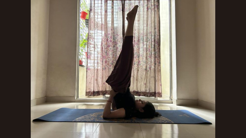 সহজ যোগব্যায়ামে যেভাবে দূর করতে পারবেন পিঠের ব্যথা