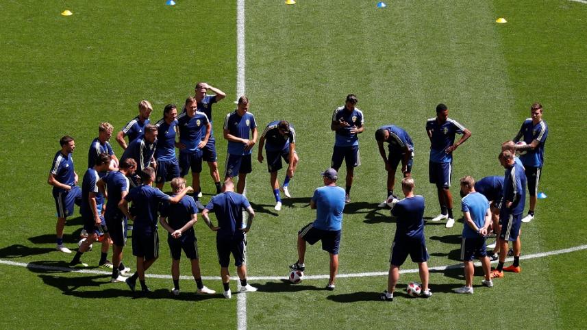 2018-07-06T082544Z_2107846308_RC13E47C2F00_RTRMADP_3_SOCCER-WORLDCUP-SWE-ENG-PREVIEW.JPG