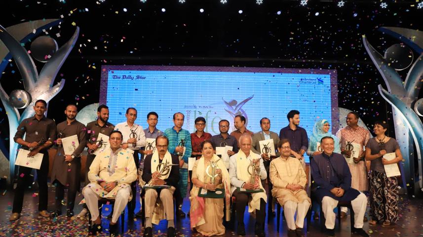 3 Life Time Award 2.jpg