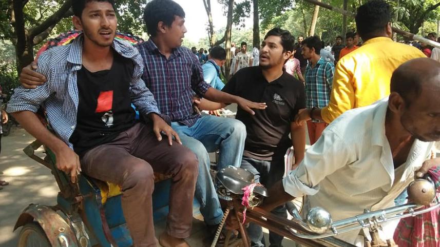 Attack on JU students-1.jpg