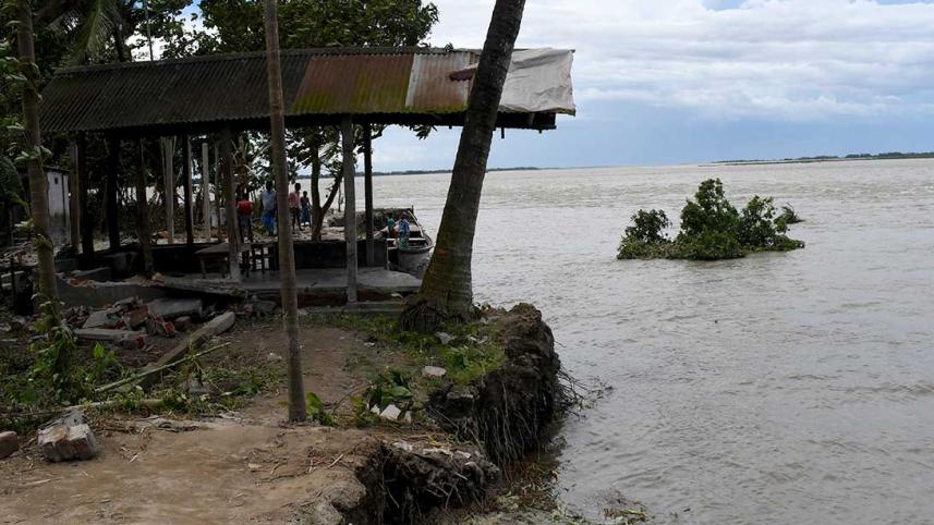 Gaibandha-river-erosion1.jpg