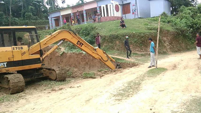 Hill-Cutting-Moulvibazar3_TDS.jpg