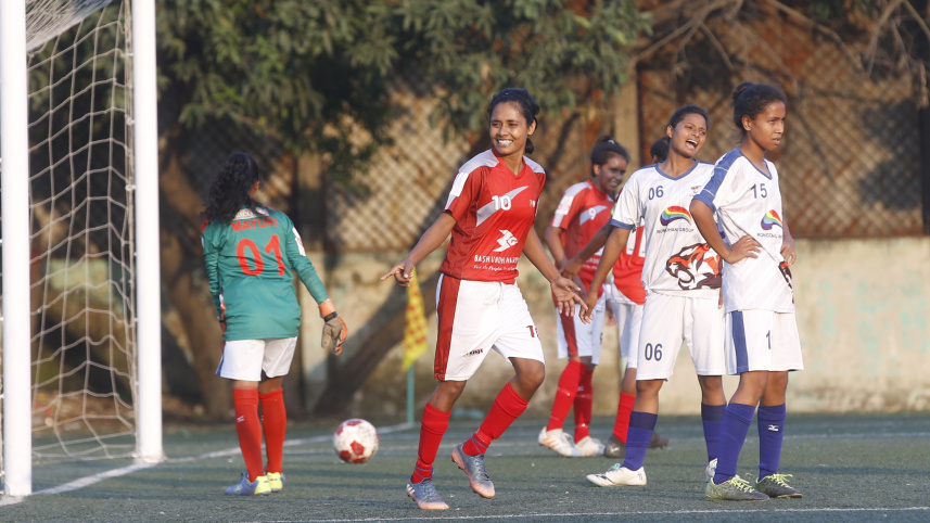 Women's football League