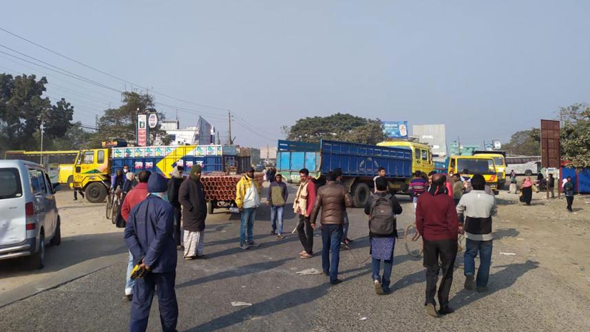 Pabna_Bus_Strike1_31Dec20.jpg