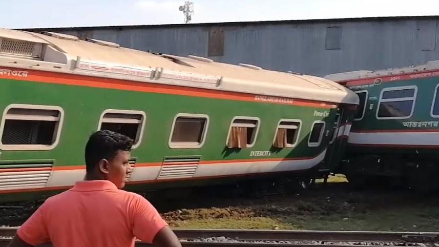 train-4.jpg