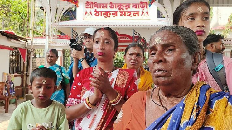 মতুয়া সম্প্রদায়ের সদস্যদের অনেকের নাম ভোটার তালিকা থেকে বাদ গেছে। ছবি: সংগৃহীত