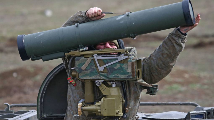 করনেট সিস্টেমকে মানুষ কাঁধে বহন করে যুদ্ধক্ষেত্রের যেকোনো জায়গায় নিয়ে যেতে পারে। ছবি: সংগৃহীত