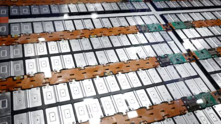 লিথিয়াম ব্যাটারি। ফাইল ছবি: রয়টার্স