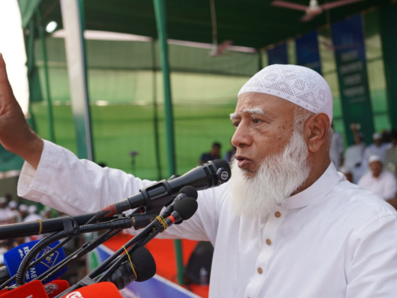 সমাবেশে বক্তব্য দিচ্ছেন জামায়াতে ইসলামীর আমির শফিকুর রহমান। ছবি: সংগৃহীত  