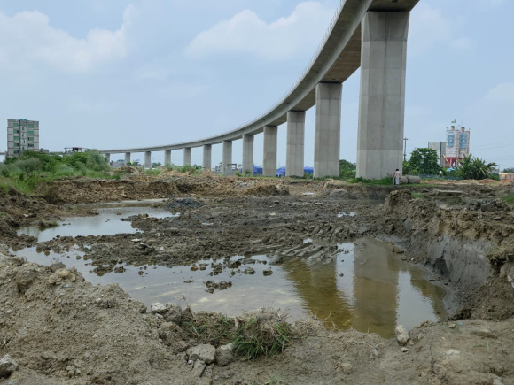 পদ্মা রেলসেতুর নিচের মাটি কাটা নিয়ে যা জানা গেল