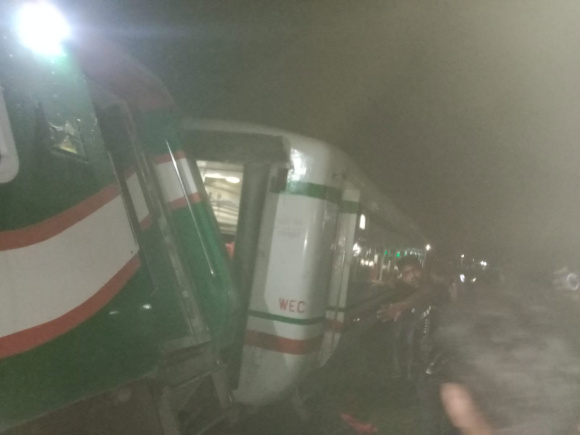 ট্রেনটি গৌরীপুর স্টেশন ত্যাগ করে চট্টগ্রামের উদ্দেশে যাত্রা শুরুর পর এ দুর্ঘটনা ঘটে। ছবি: সংগৃহীত