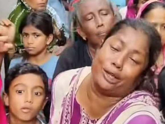 নিহতের স্বজনদের আহাজারি। ছবি: স্টার