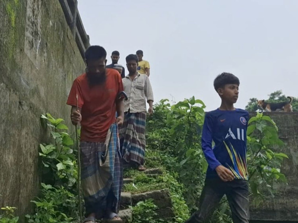 অকেজো ব্রিজ
