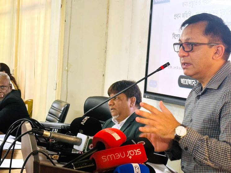 বস্ত্র ও পাটমন্ত্রী