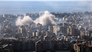 লেবাননের বৈরুতে ইসরায়েলের হামলা। ছবি: রয়টার্স