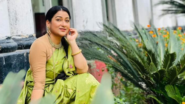 দীপা খন্দকার