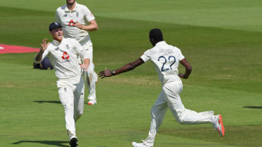 jofra archer and ben stokes