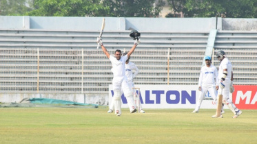 মোহাম্মদ মিঠুনের সেঞ্চুরি