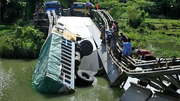 bridge-collapse.jpg
