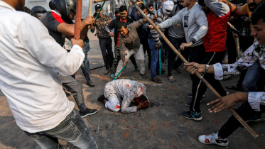 Delhi Clash.jpg