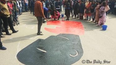 DU protest