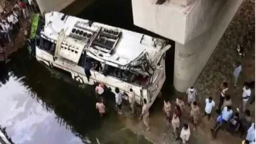 express-way-crash.JPG