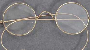 gandhi glasses.jpg