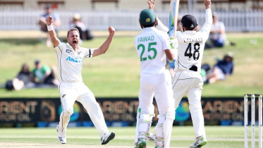 Neil Wagner & Fawad Alam