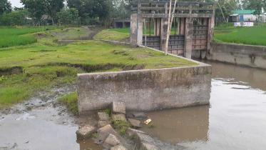 Lalmonirhat-lged-khal-excavation.jpg
