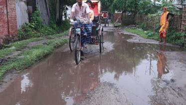 Lalmonirhat road vulnerable