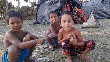 Lalmonirhat bede children-02.jpg