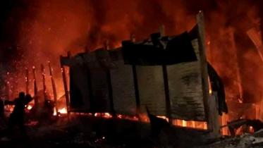 Manikganj-fire.jpg