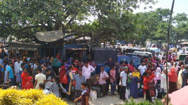 Manikganj passenegers hassel