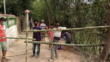 Manikganj_Road_Block