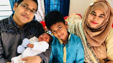 মৌলভীবাজার আব্বুকে এক পলক দেখতেও পারিনি.jpg