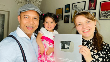 Natalia-Habib' The Mix Match Family in Germany.jpg