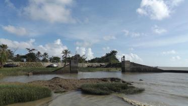 Patuakhali Sluice Gate