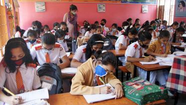 School in the days of corona.jpg