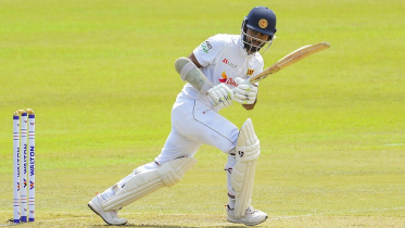 Dimuth Karunaratne
