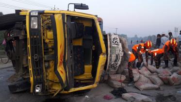 Tangail-Road-Accident