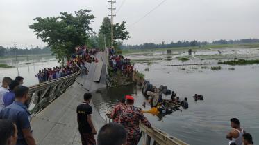 truck_accident_gaibandha.jpg