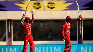 oman_batting.jpg